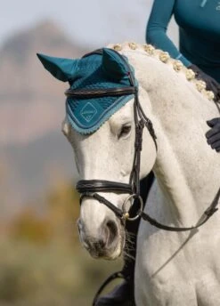 LeMieux Classic Fly Hood - Marine 5 LeMieux Classic Fly Hood - Marine -Lemieux Equestrian Supplies Shop lemieux fly hood marine 2rdy
