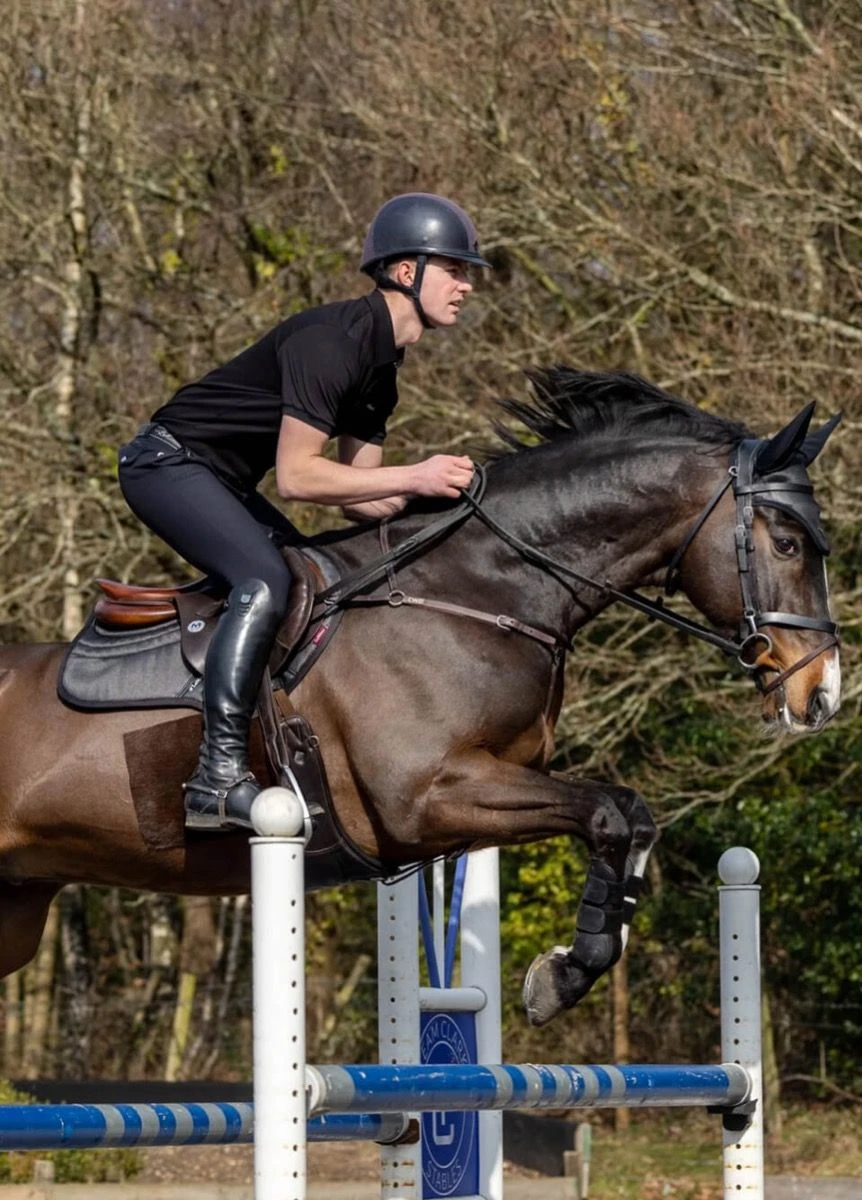 LeMieux Ultra Mesh CC Square - Black 4 LeMieux Ultra Mesh CC Square - Black - Image 2